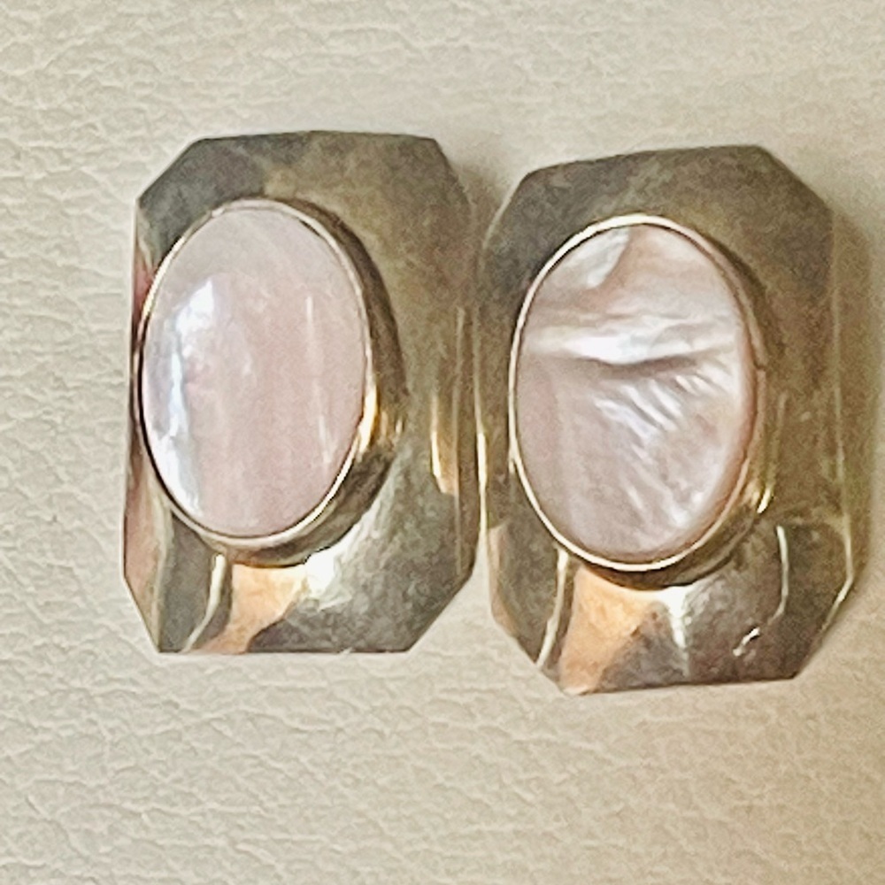 VTG Native American Sterling Silver Earrings Pink Mother of Pearl